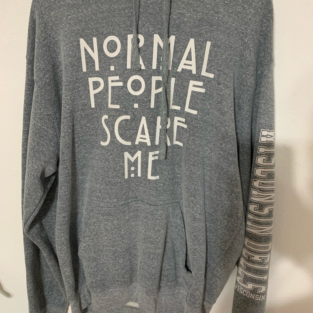 grey long sleeve hoodie